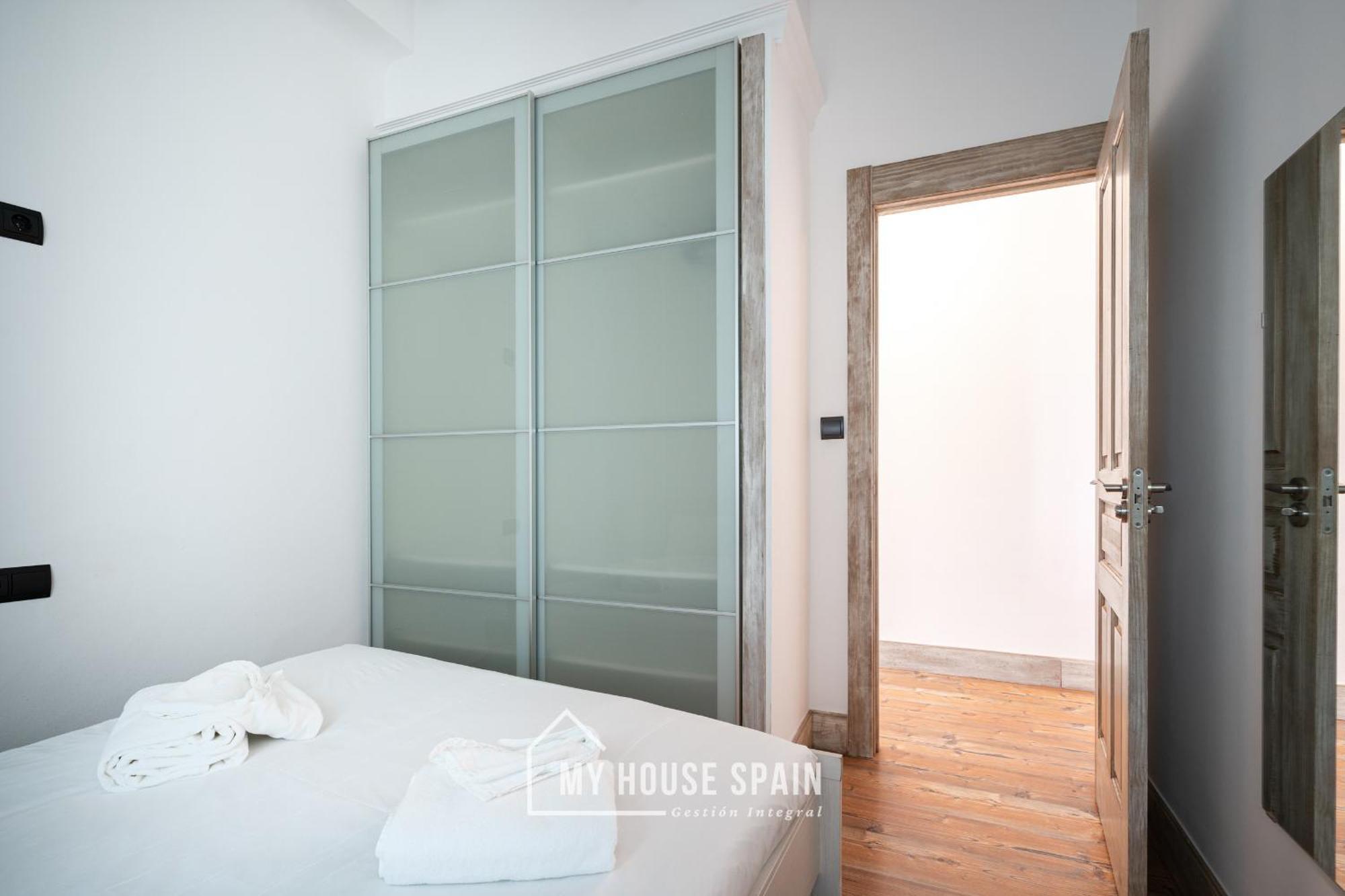 Myhousespain - Piso Reformado En El Centro Gijon Exterior photo