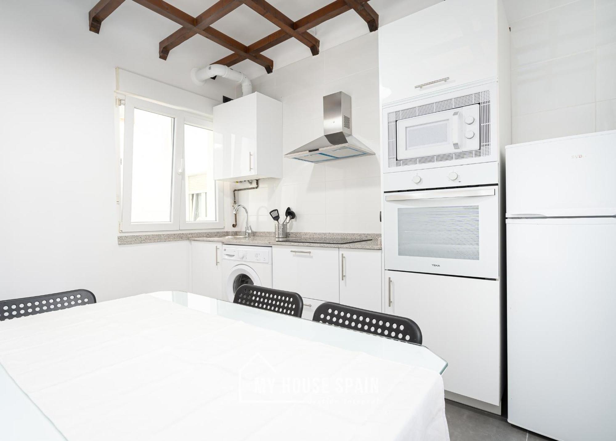 Myhousespain - Piso Reformado En El Centro Gijon Exterior photo